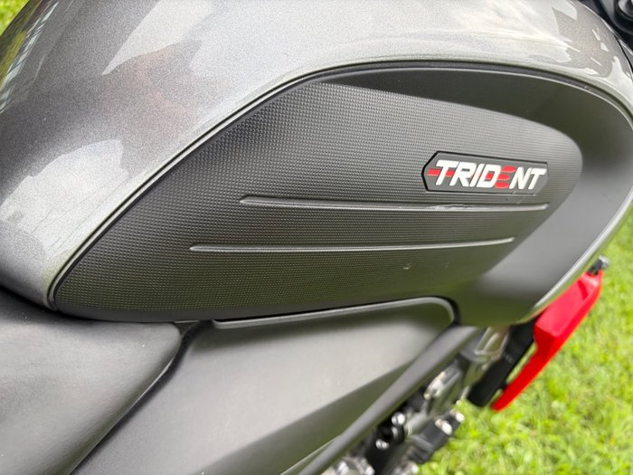 2023 Triumph TRIDENT 660 Silver