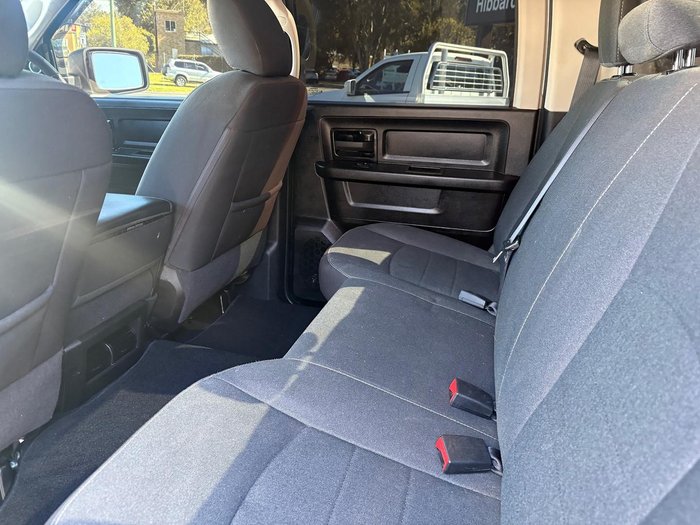 2022 RAM 1500 Express RamBox