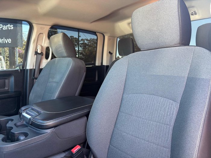 2022 RAM 1500 Express RamBox