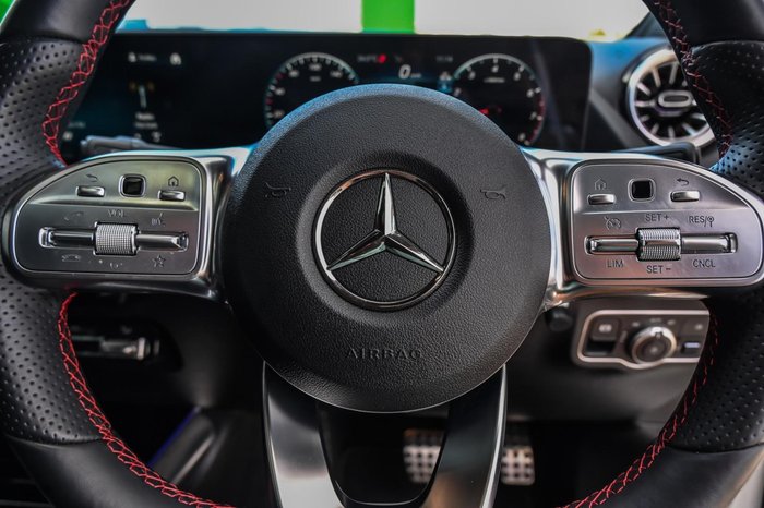 2023 Mercedes-Benz GLA-Class GLA200