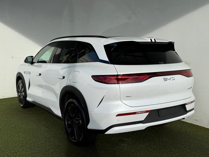 2025 BYD SEALION 8 Dynamic FWD