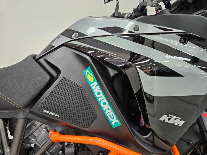 2020 Ktm SUPER ADVENTURE S Orange
