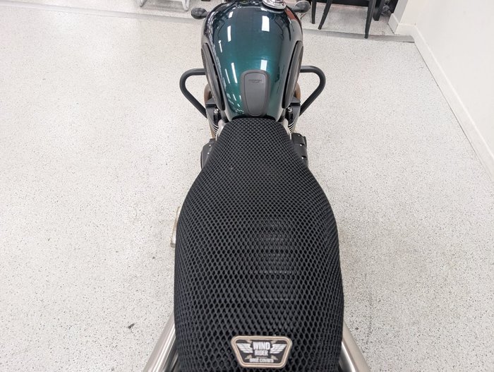 2024 Triumph 2024 Triumph 900CC Speed Twin 900 MATT KHAKI GREEN