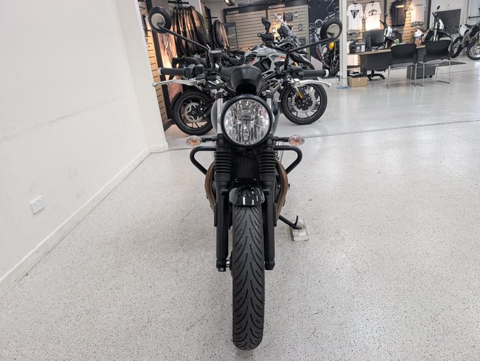 2024 Triumph 2024 Triumph 900CC Speed Twin 900 MATT KHAKI GREEN