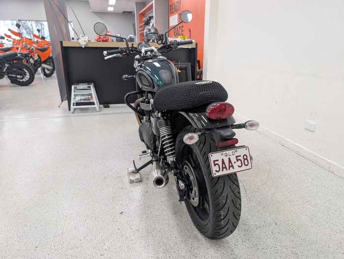 2024 Triumph 2024 Triumph 900CC Speed Twin 900 MATT KHAKI GREEN