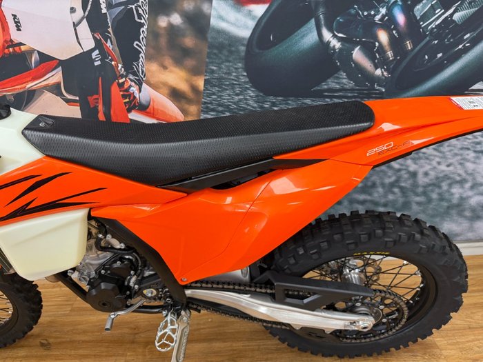 2026 Ktm 250 EXC-F ORANGE