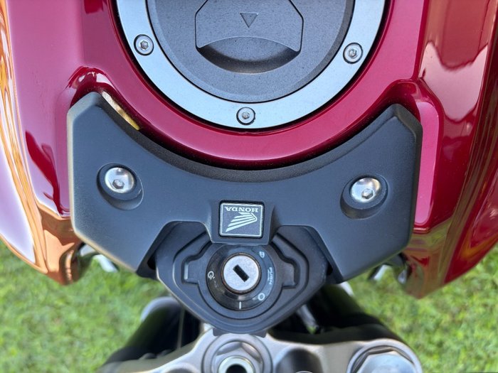 2018 Honda CB1000R (ABS) Red