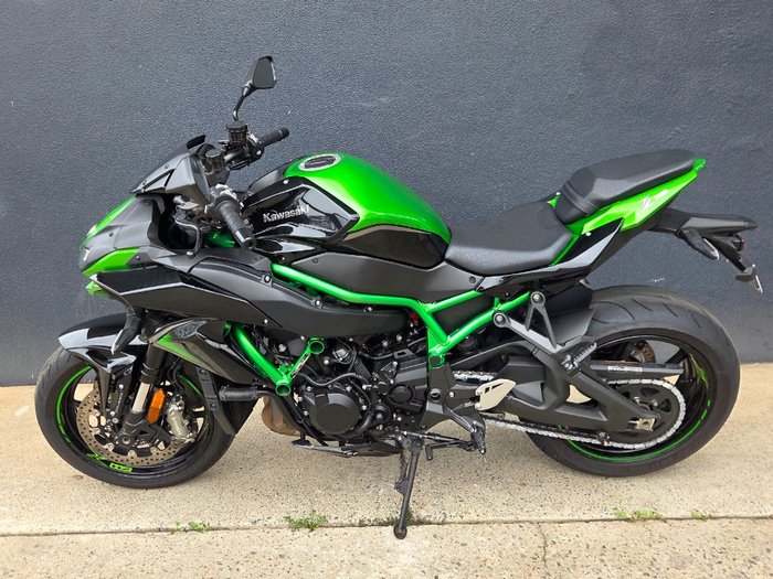 2020 Kawasaki Z H2 GREEN