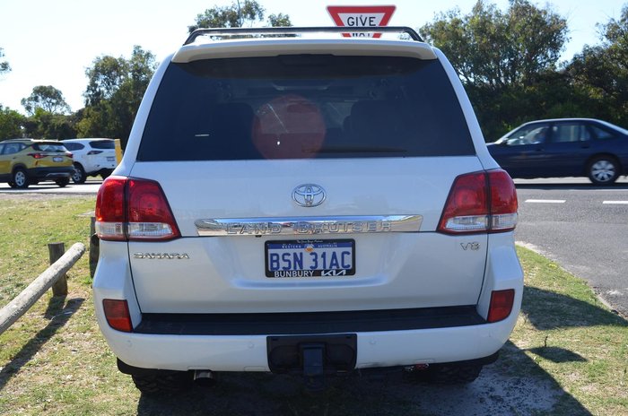 2010 Toyota Landcruiser Sahara