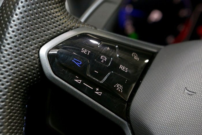 2022 Volkswagen Tiguan R Grid Edition