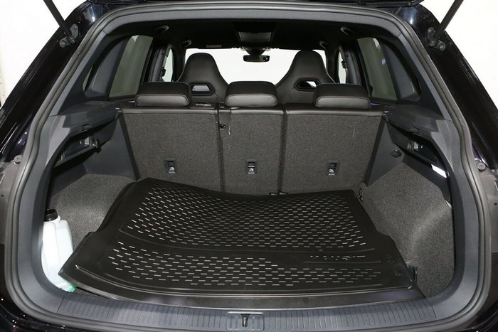 2022 Volkswagen Tiguan R Grid Edition