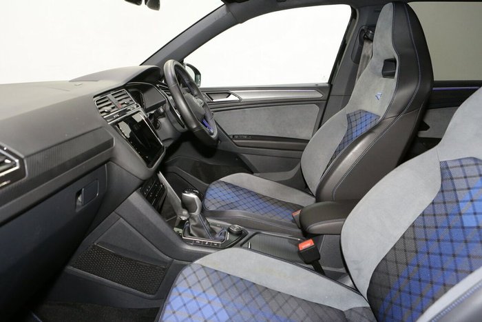 2022 Volkswagen Tiguan R Grid Edition