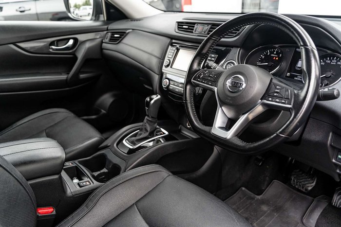 2020 Nissan X-TRAIL ST-L