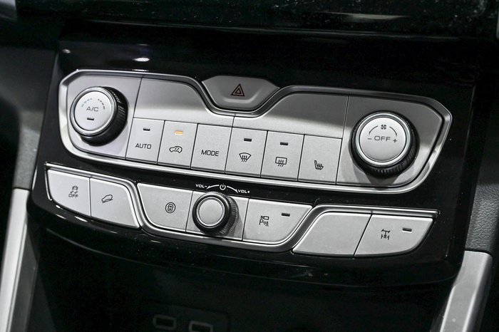 2023 GWM Ute Cannon-L CC NPW 4X4 Dual Range Pittsburgh Silver