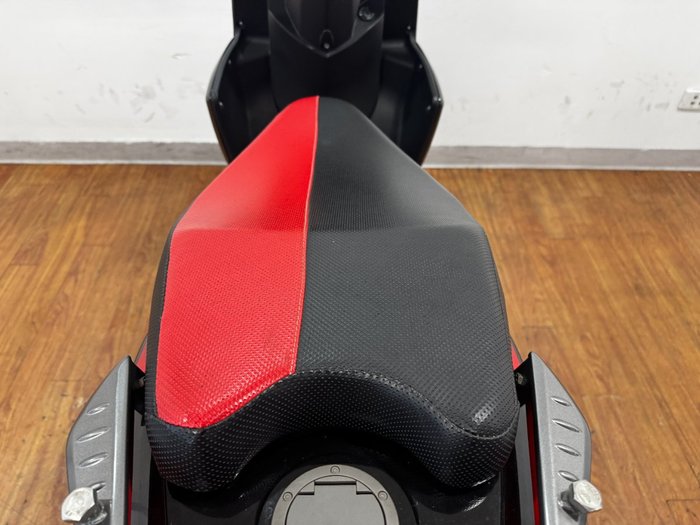 2025 ZOOT ROGUE Black