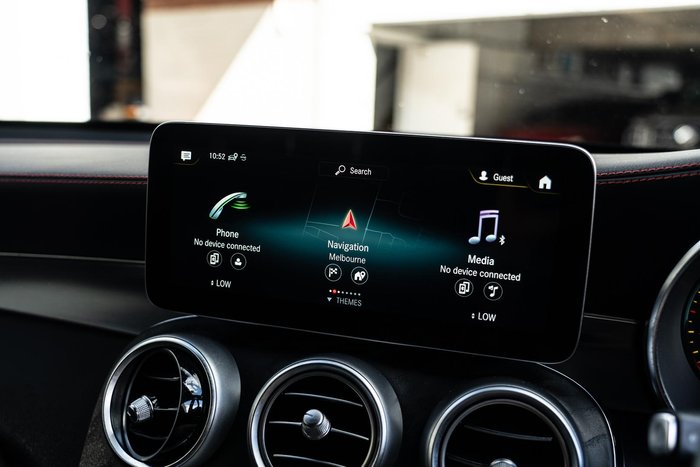 2023 Mercedes-Benz GLC-Class GLC300