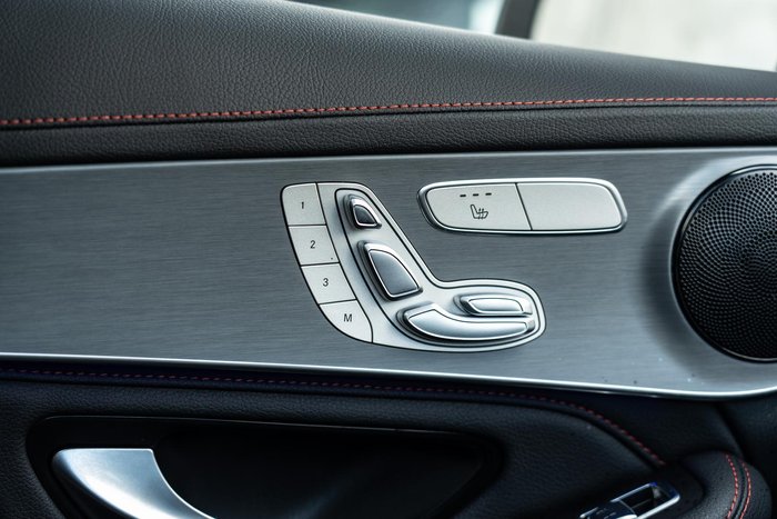 2023 Mercedes-Benz GLC-Class GLC300