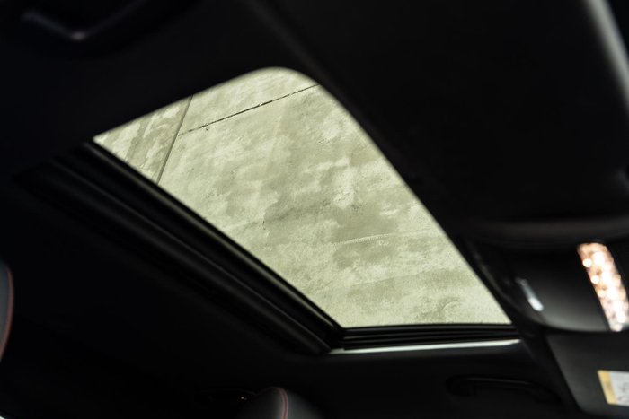 2023 Mercedes-Benz GLC-Class GLC300