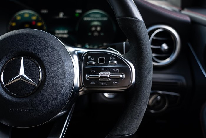 2023 Mercedes-Benz GLC-Class GLC300