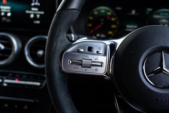 2023 Mercedes-Benz GLC-Class GLC300