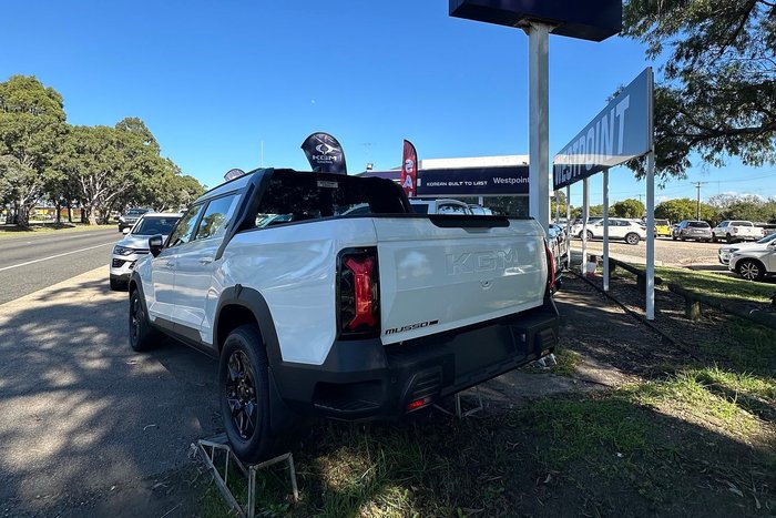 2025 KGM Musso EV 2WD Black Edge