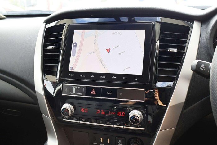 2024 Mitsubishi Pajero Sport GLS