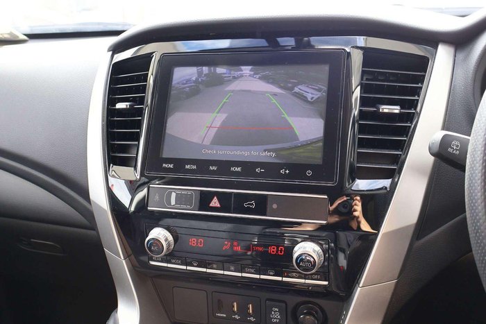 2024 Mitsubishi Pajero Sport GLS