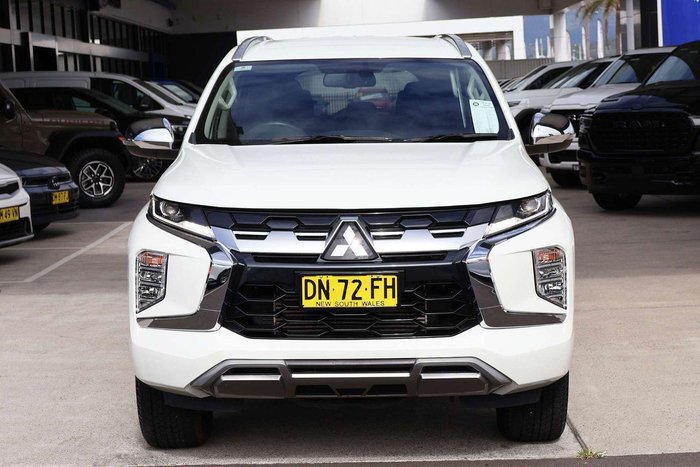 2024 Mitsubishi Pajero Sport GLS