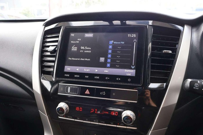 2024 Mitsubishi Pajero Sport GLS