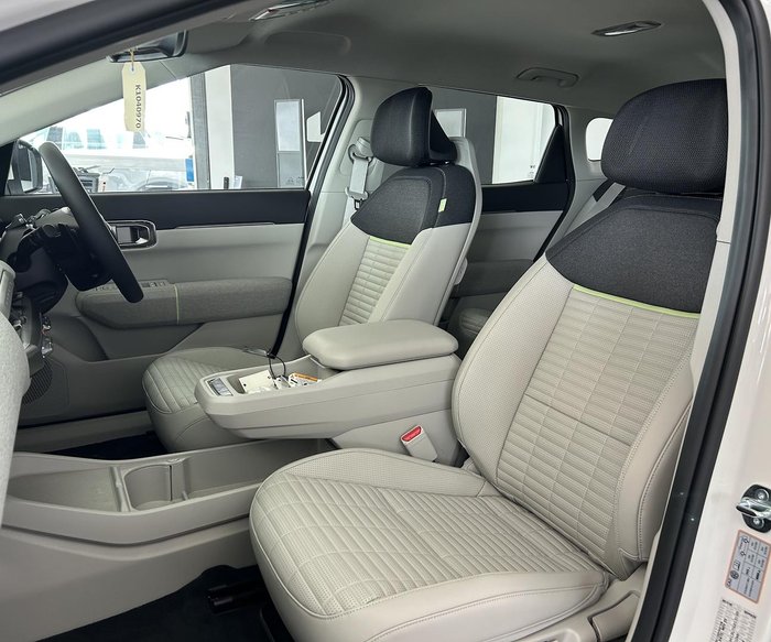 2025 Kia EV4 Earth Long Range