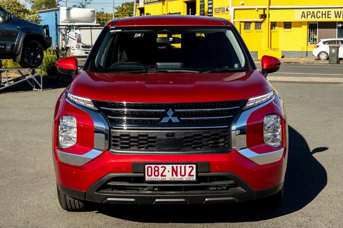 2024 Mitsubishi Outlander ES