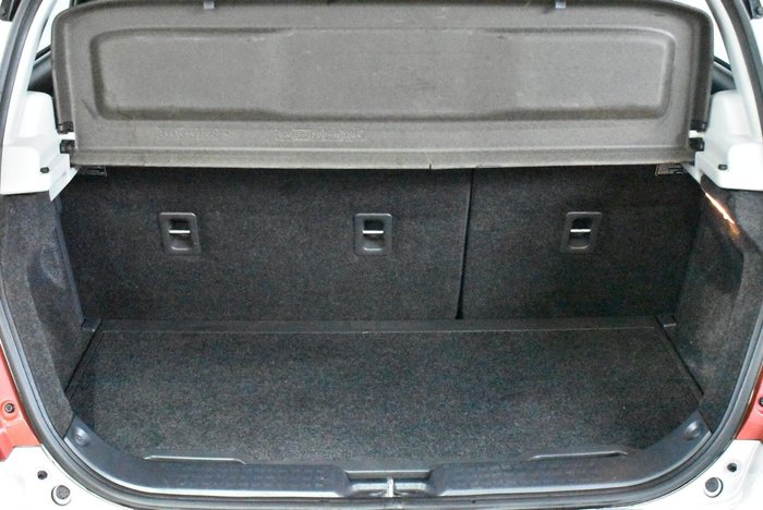 2010 Suzuki Swift S
