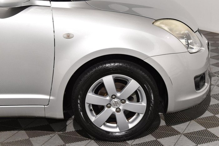 2010 Suzuki Swift S