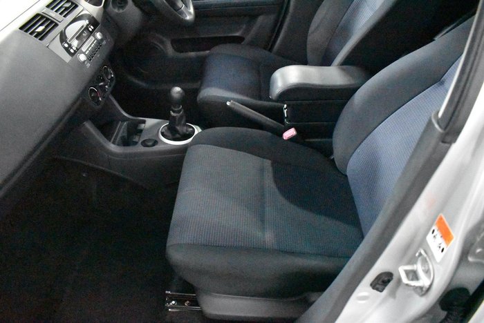 2010 Suzuki Swift S