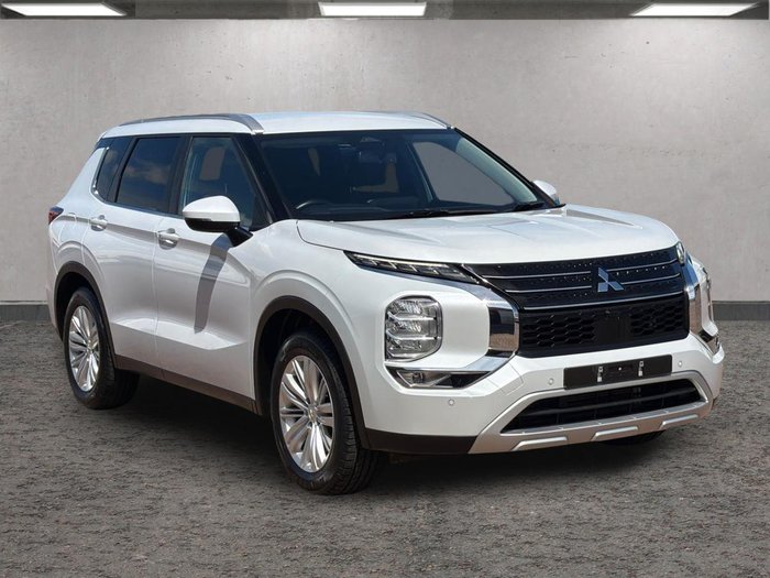2024 Mitsubishi Outlander