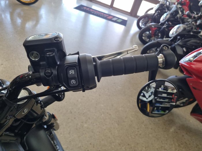 2025 Indian Scout Bobber