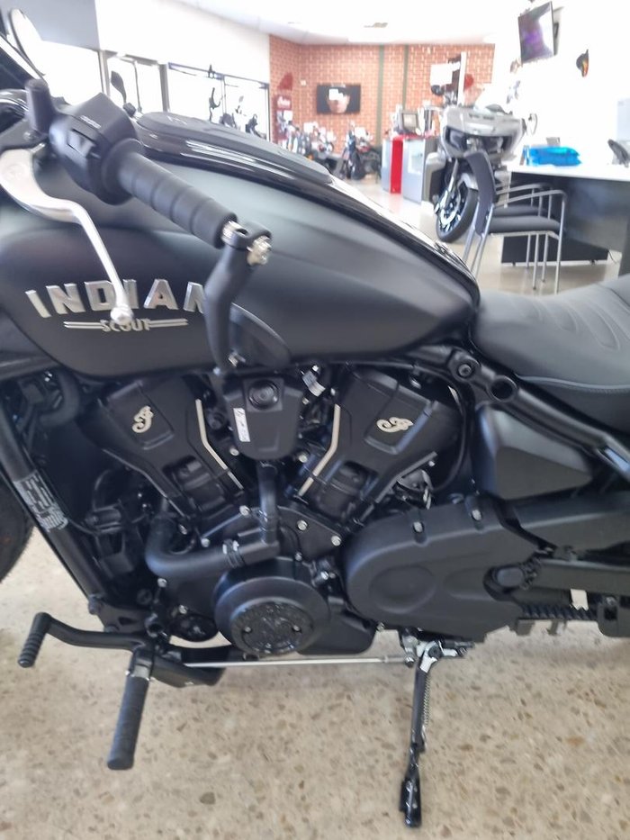 2025 Indian Scout Bobber