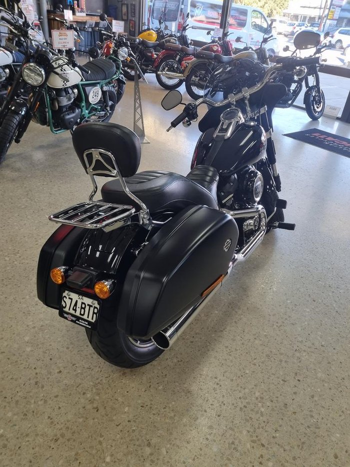 2022 Harley-Davidson Sport Glide 107 (FLSB)