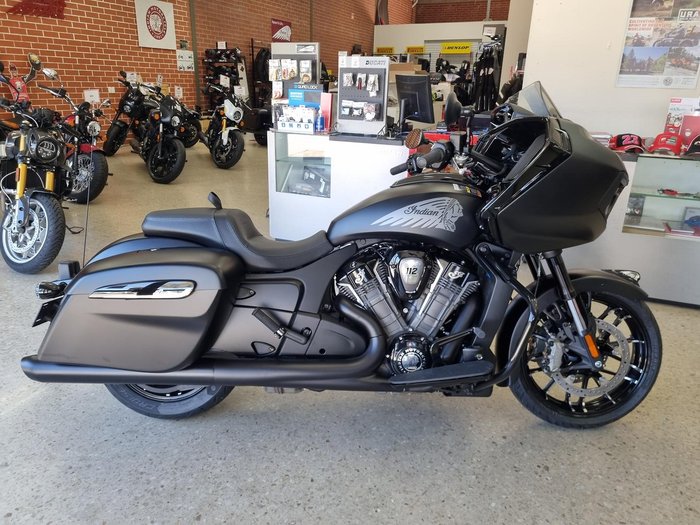 2025 Indian Challenger Dark Horse 112