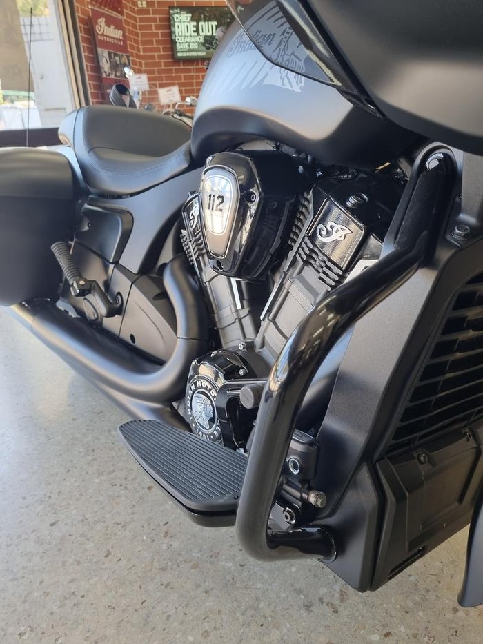 2025 Indian Challenger Dark Horse 112