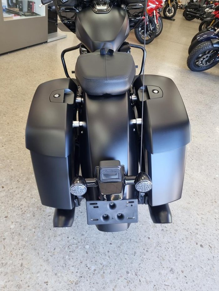 2025 Indian Challenger Dark Horse 112