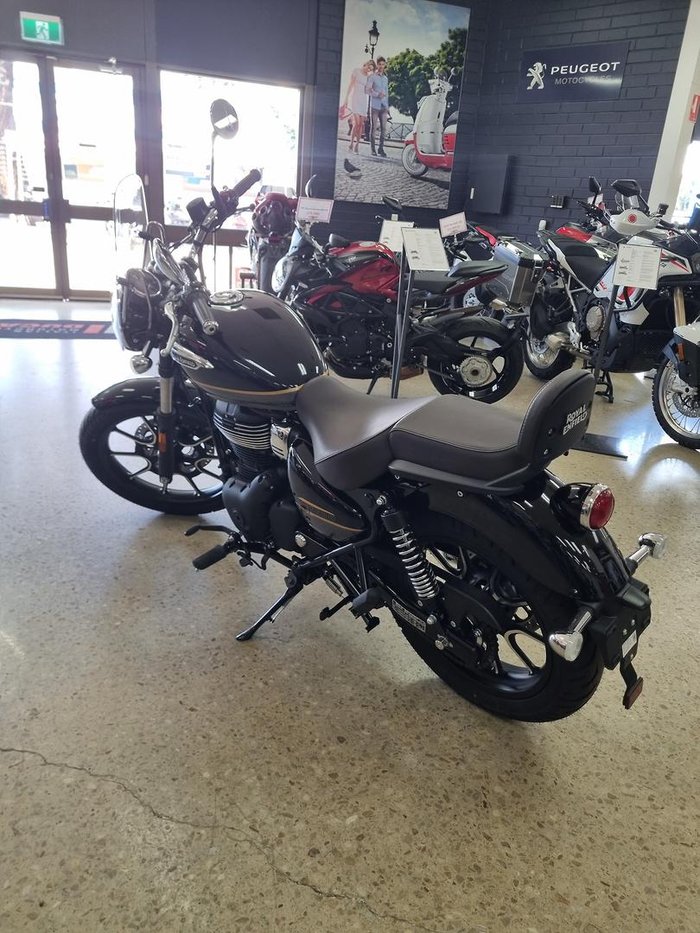 2025 Royal Enfield Meteor 350 Supernova