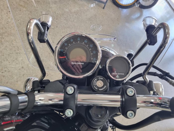 2025 Royal Enfield Meteor 350 Supernova