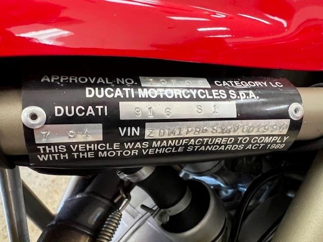 1994 Ducati 916