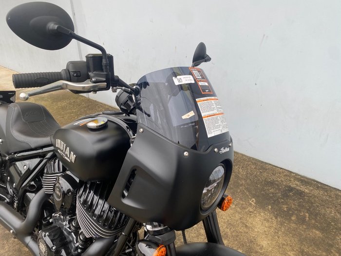 2024 Indian SPORT CHIEF BLACK SMOKE