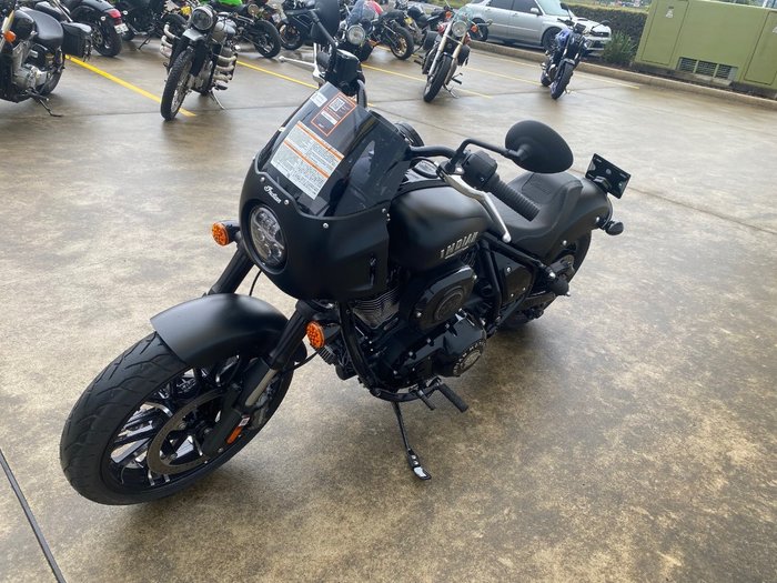 2024 Indian SPORT CHIEF BLACK SMOKE