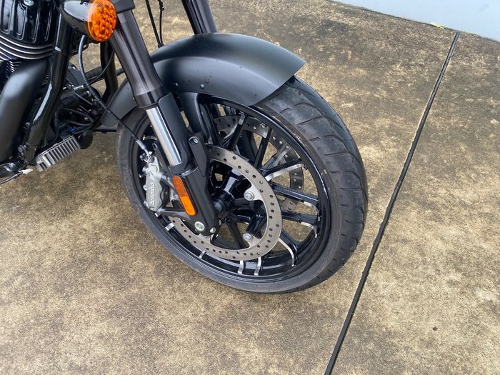 2024 Indian SPORT CHIEF BLACK SMOKE