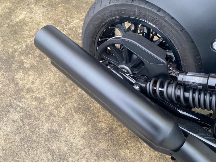 2024 Indian SPORT CHIEF BLACK SMOKE