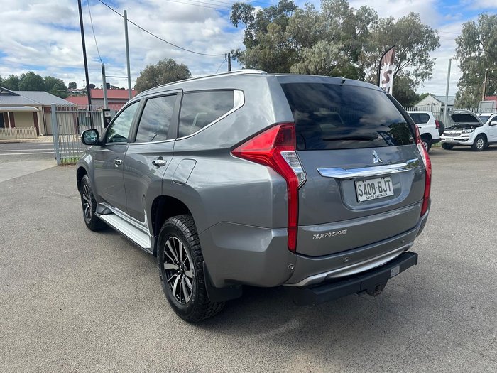 2016 Mitsubishi Pajero Sport GLS