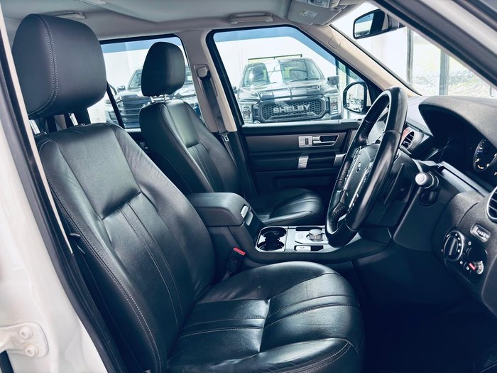 2016 Land Rover Discovery TDV6 Series 4 MY16.5 4X4 Dual Range Fuji White